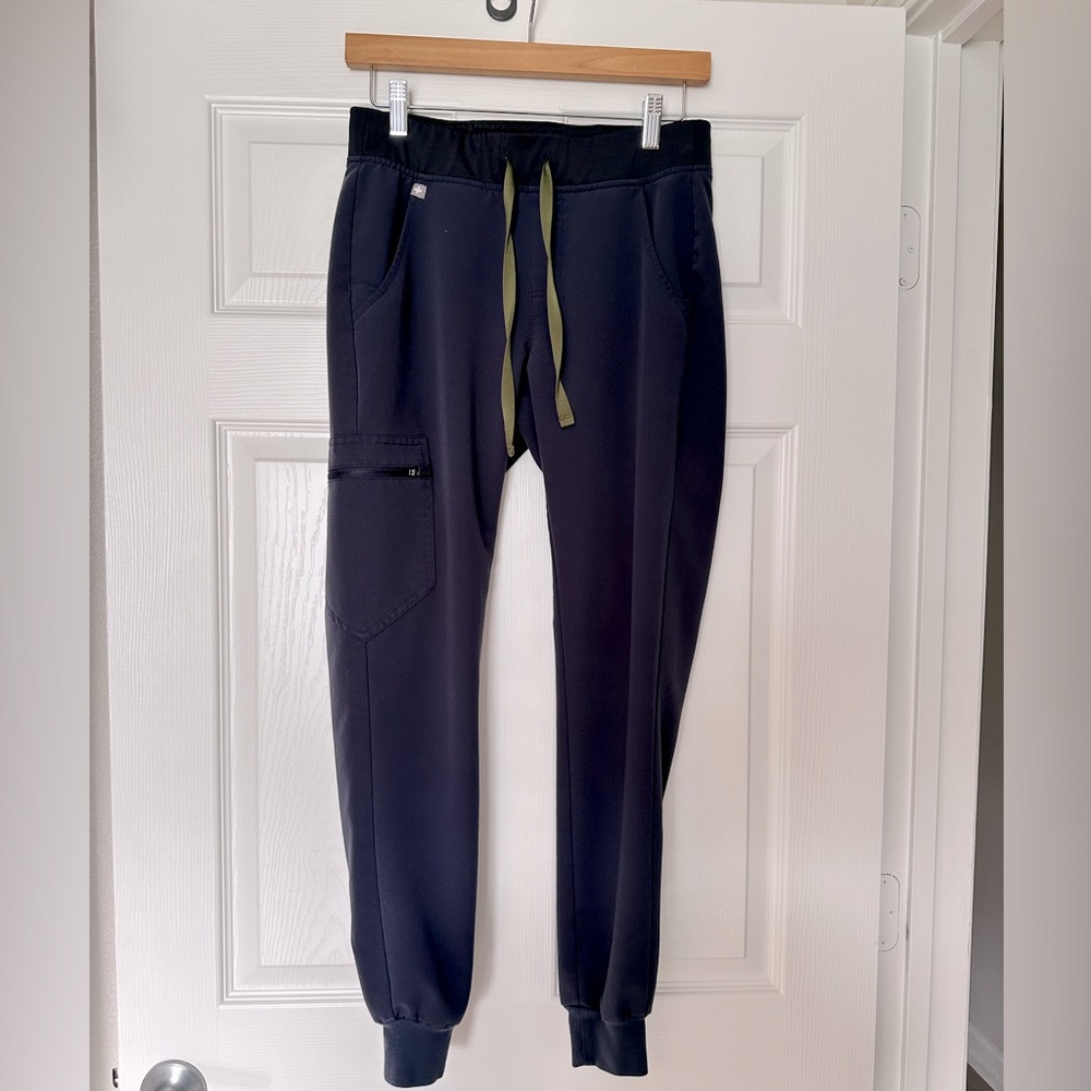 Figs Brand Quiet Navy Zamora Jogger Regular-length Scrub Pants XS